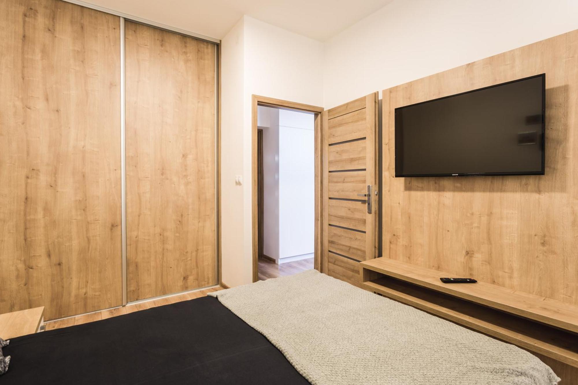 Flexihome Sk - Komenskeho - Private Parking Spot - Ultra Modern And Stylish Košice Zimmer foto